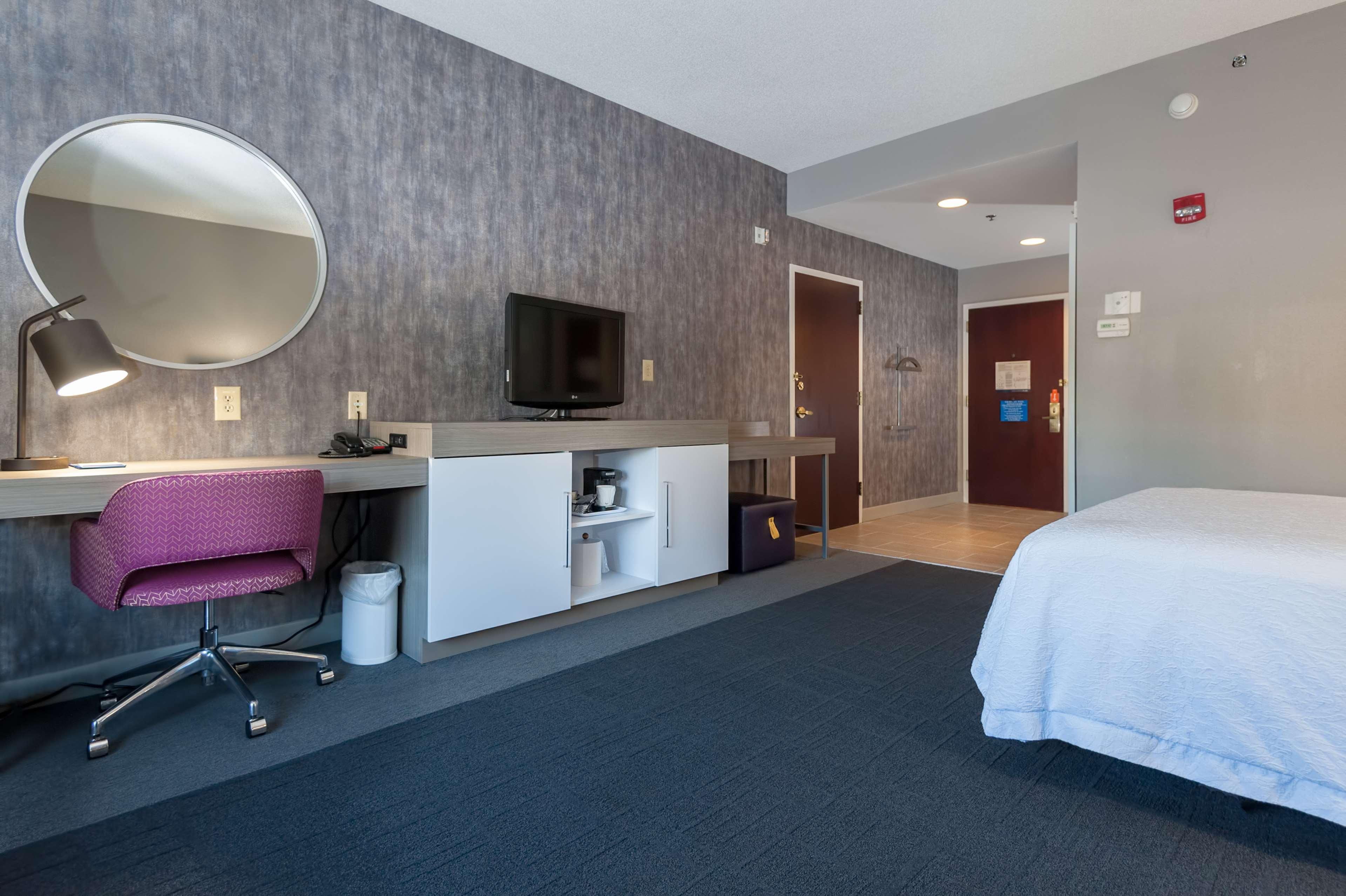 Hampton Inn East Windsor Ngoại thất bức ảnh